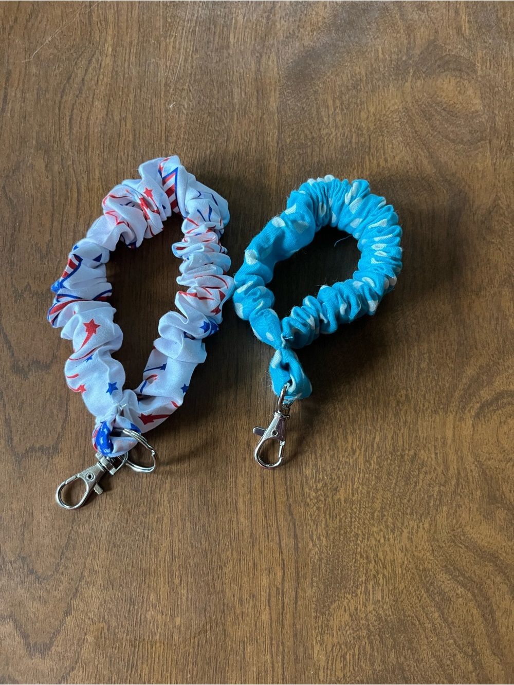Scrunchie Wrist Key Bracelet - Blue & White Star Print and polka dot